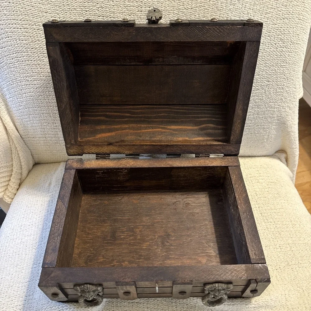 Vintage Wooden Treasure Chest Pirate Trinket Keepsake Storage Box 12